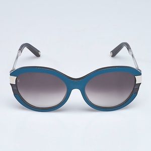 LOUIS VUITTON
Teal/Black Glitter Acetate Frame Oversized Soupcon Sunglasses